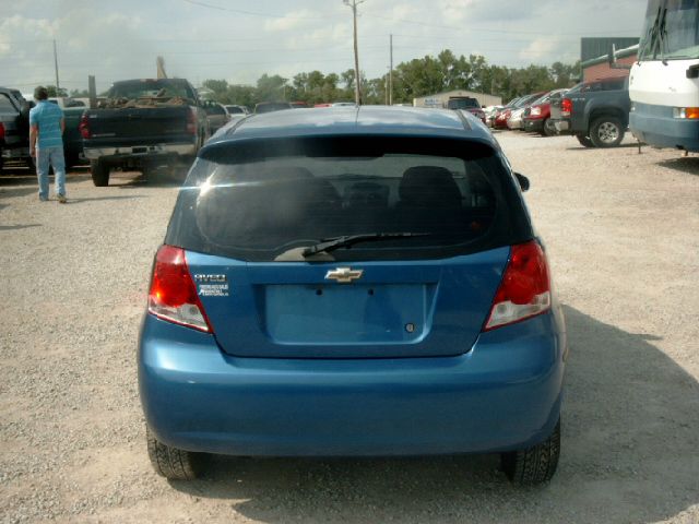 2004 Chevrolet Aveo 4dr Sdn GLX V6 Auto