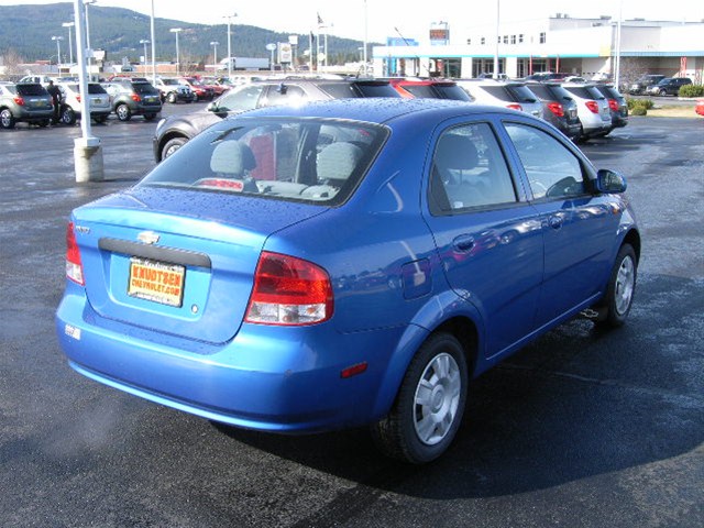 2004 Chevrolet Aveo LE With Leather