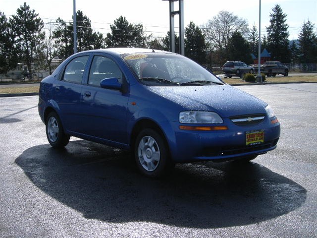 2004 Chevrolet Aveo LE With Leather