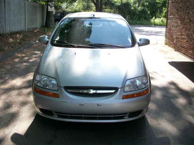 2004 Chevrolet Aveo 3.2 Sedan 4dr