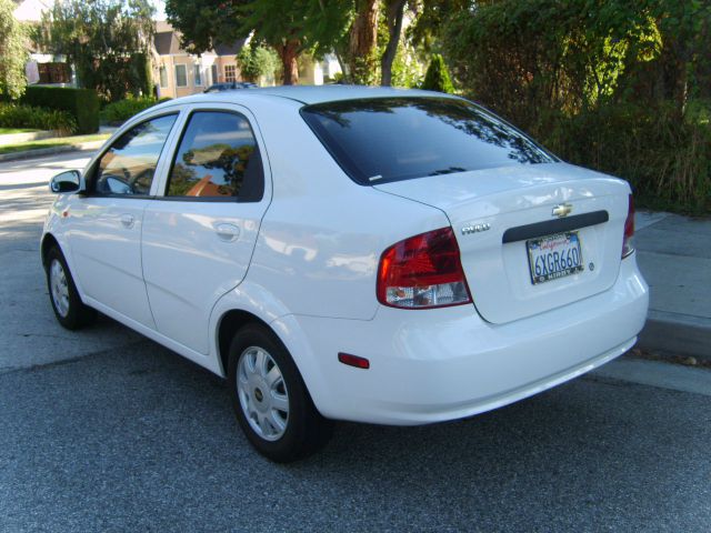 2004 Chevrolet Aveo Unknown