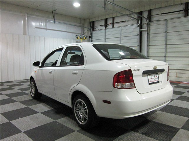 2004 Chevrolet Aveo LE With Leather