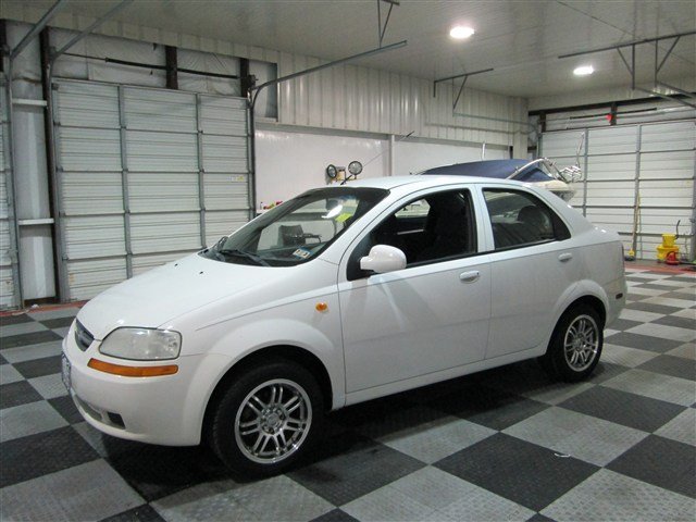 2004 Chevrolet Aveo LE With Leather