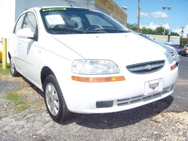 2005 Chevrolet Aveo LE With Leather