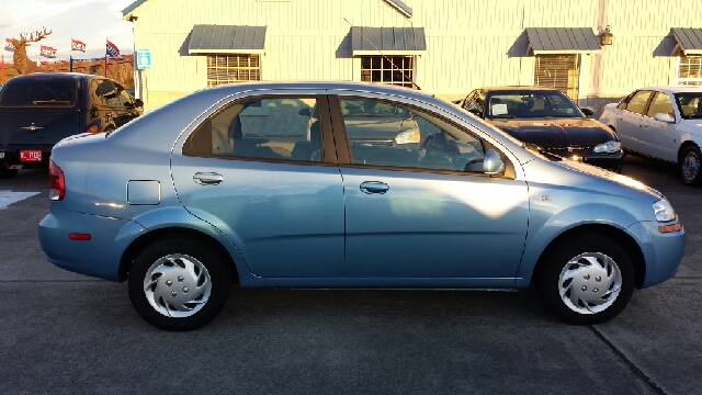 2005 Chevrolet Aveo LE With Leather