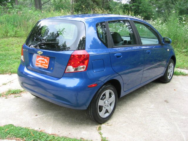 2005 Chevrolet Aveo SXT All Wheel Drive