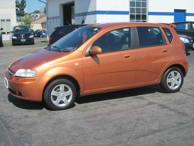 2005 Chevrolet Aveo SXT All Wheel Drive