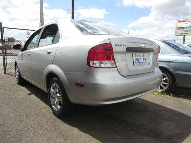 2005 Chevrolet Aveo LE With Leather