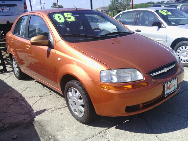 2005 Chevrolet Aveo LE With Leather