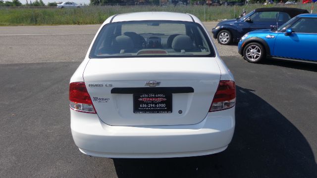 2005 Chevrolet Aveo LE With Leather