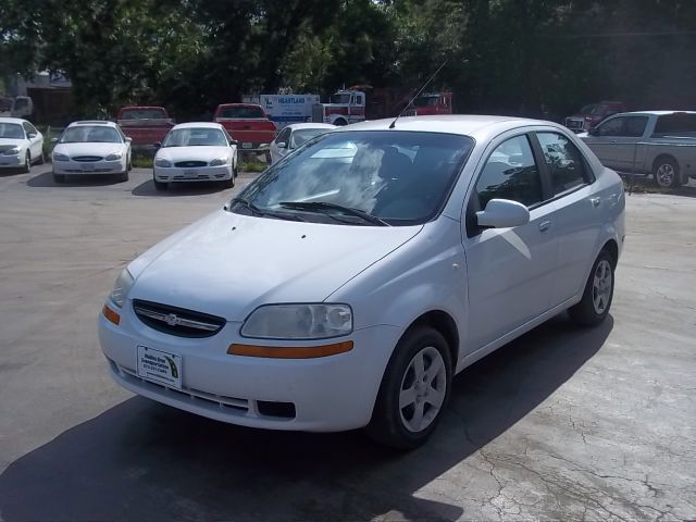 2005 Chevrolet Aveo LE With Leather