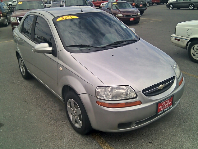 2005 Chevrolet Aveo LE With Leather