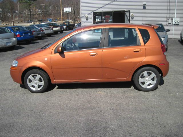 2005 Chevrolet Aveo SXT All Wheel Drive