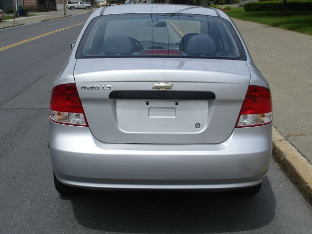 2006 Chevrolet Aveo 3.2 Sedan 4dr