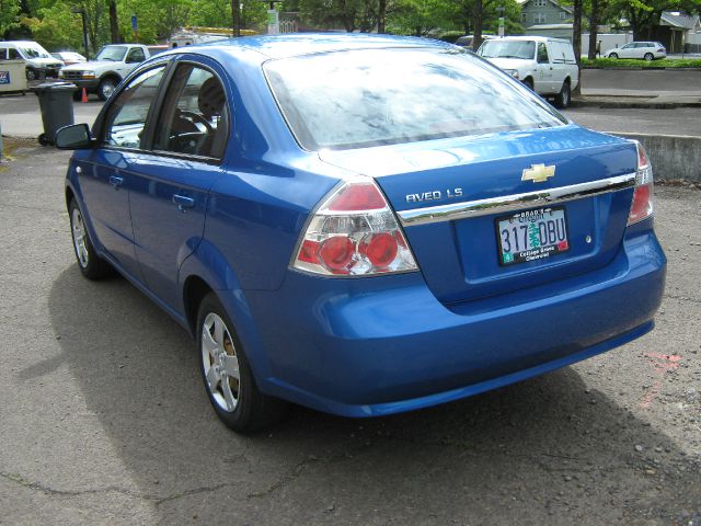 2007 Chevrolet Aveo Limited Pickup 4D 5 1/2 Ft