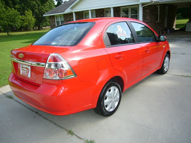 2007 Chevrolet Aveo Limited Pickup 4D 5 1/2 Ft