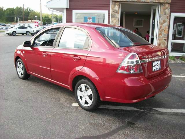 2007 Chevrolet Aveo Limited Pickup 4D 5 1/2 Ft