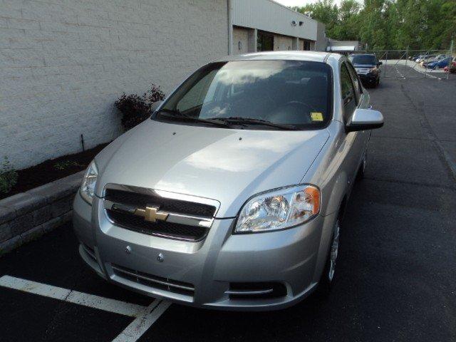 2009 Chevrolet Aveo 4dr Sdn I4 CVT 2.5