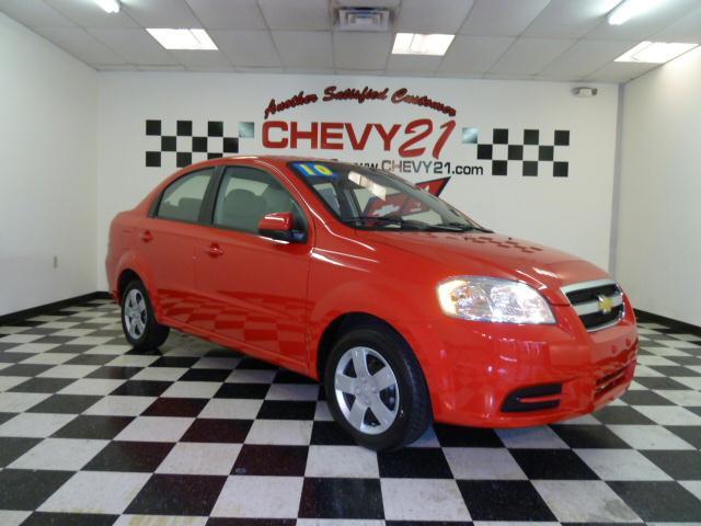 2010 Chevrolet Aveo 4dr Sdn I4 CVT 2.5