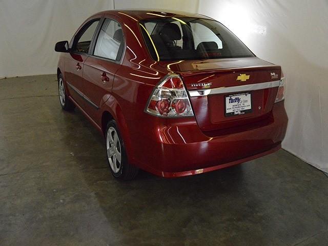 2011 Chevrolet Aveo SL1