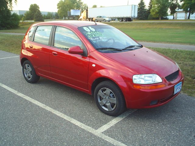 2006 Chevrolet Aveo5 4DR SE 2WD V6 A