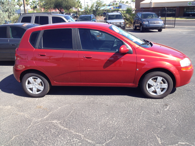 2008 Chevrolet Aveo5 4WD Crew Cab 143.5 LT W/1lt