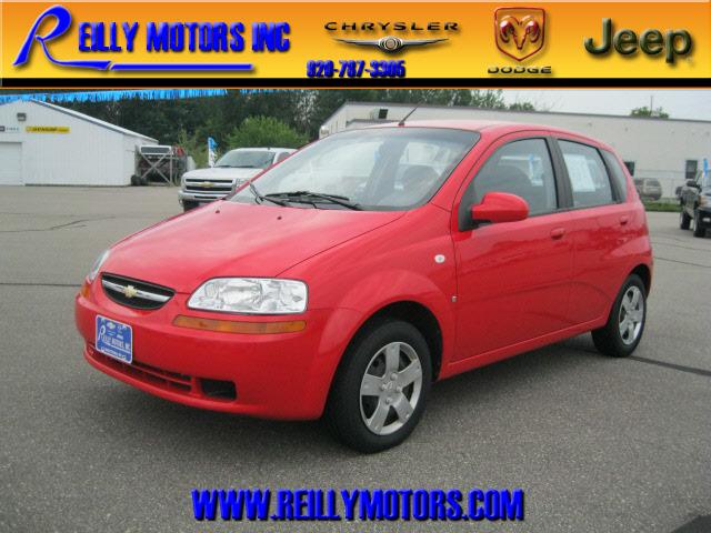 2008 Chevrolet Aveo5 Clean Carfax ONE Owner