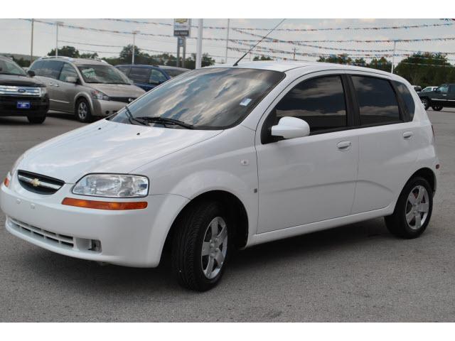 2008 Chevrolet Aveo5 4WD Crew Cab 143.5 LT W/1lt