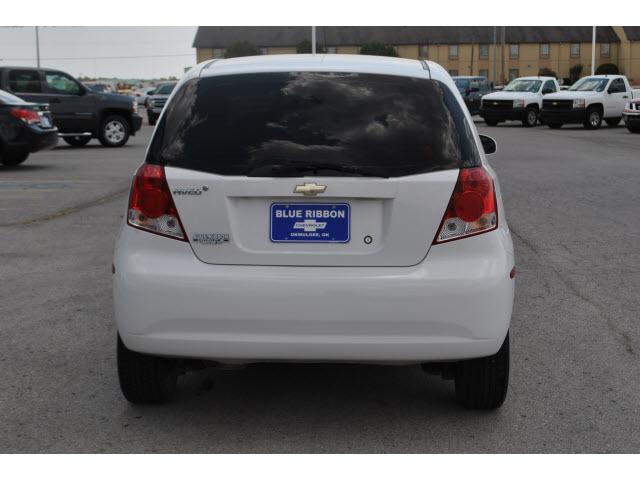 2008 Chevrolet Aveo5 4WD Crew Cab 143.5 LT W/1lt