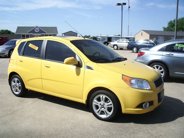 2011 Chevrolet Aveo5 4dr AWD SUV