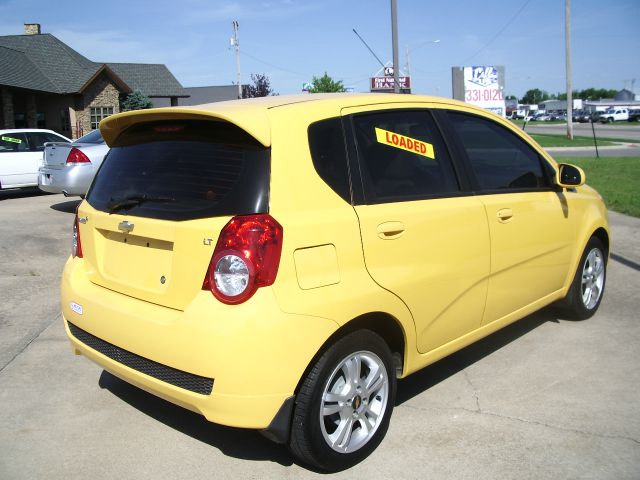 2011 Chevrolet Aveo5 4dr AWD SUV