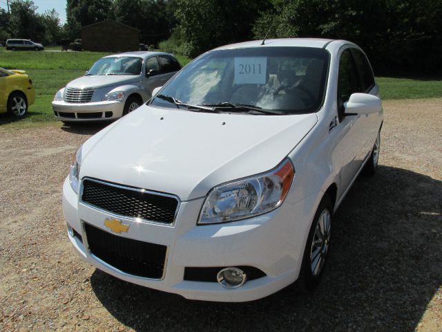 2011 Chevrolet Aveo5 4dr AWD SUV