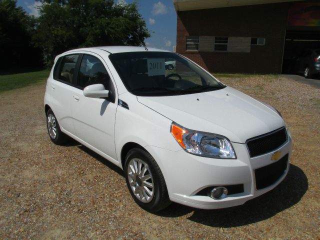 2011 Chevrolet Aveo5 4dr AWD SUV