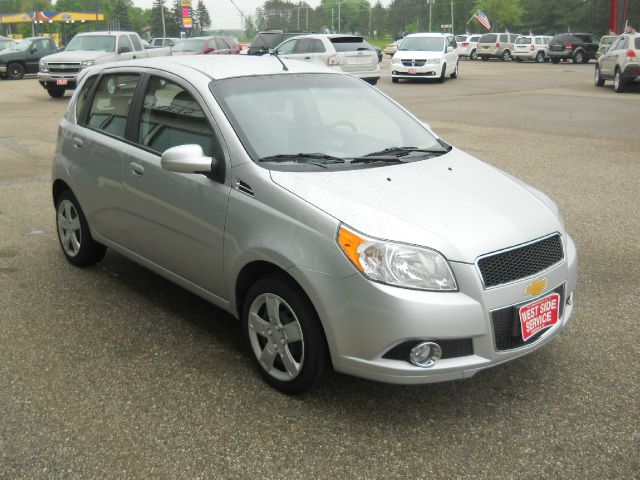 2011 Chevrolet Aveo5 4dr AWD SUV