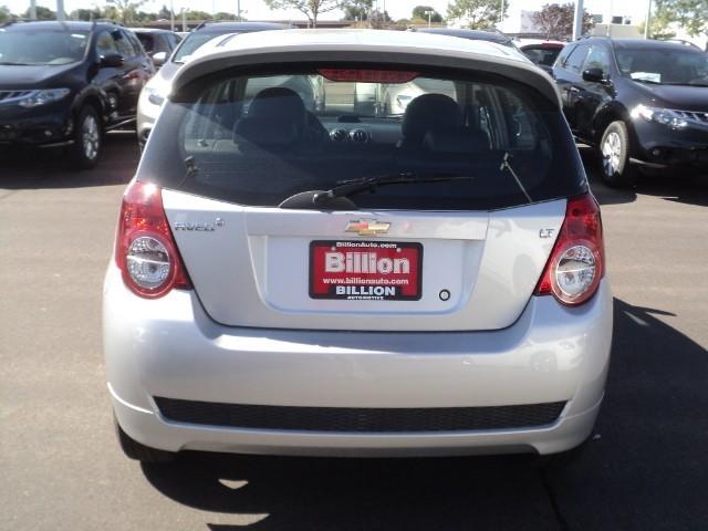 2011 Chevrolet Aveo5 4dr Sdn 3.0L Luxury 4matic AWD