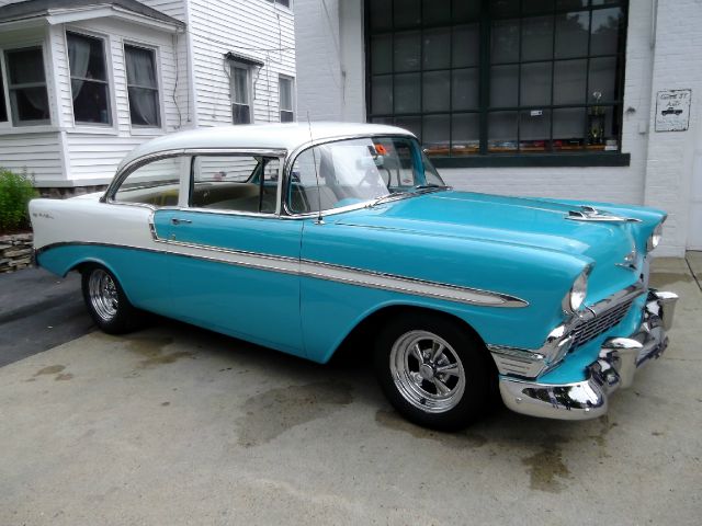 1956 Chevrolet Bel Air EX-L 2WD W/leather