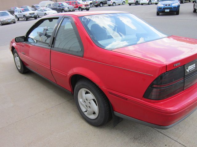 1992 Chevrolet Beretta Hatchback 4D