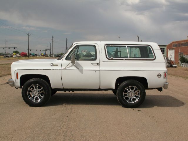 1977 Chevrolet Blazer 2DR Glass TOP