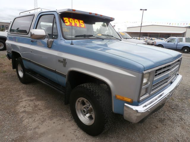 1987 Chevrolet Blazer Ram 3500 Diesel 2-WD