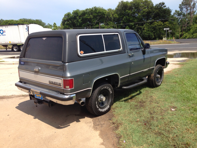 1989 Chevrolet Blazer Ram 3500 Diesel 2-WD