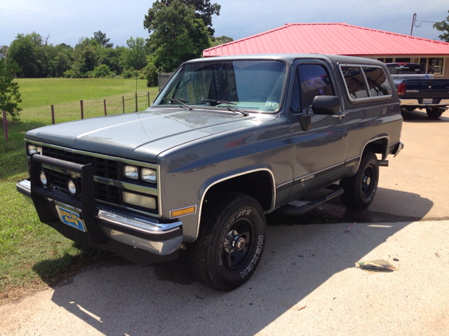 1989 Chevrolet Blazer Ram 3500 Diesel 2-WD