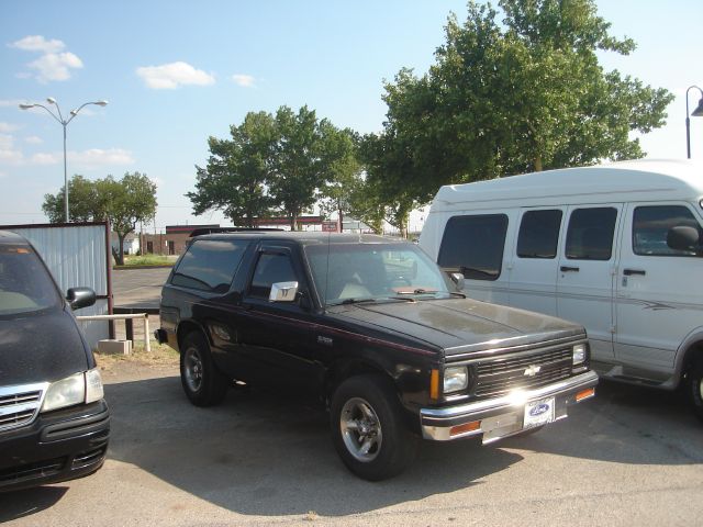 1989 Chevrolet Blazer Handicap Lift And Control Leg 1 Owner