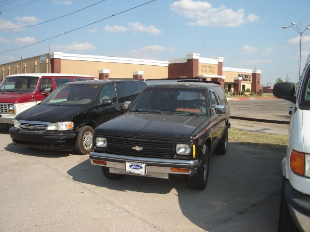 1989 Chevrolet Blazer Handicap Lift And Control Leg 1 Owner