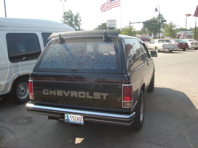 1989 Chevrolet Blazer Handicap Lift And Control Leg 1 Owner