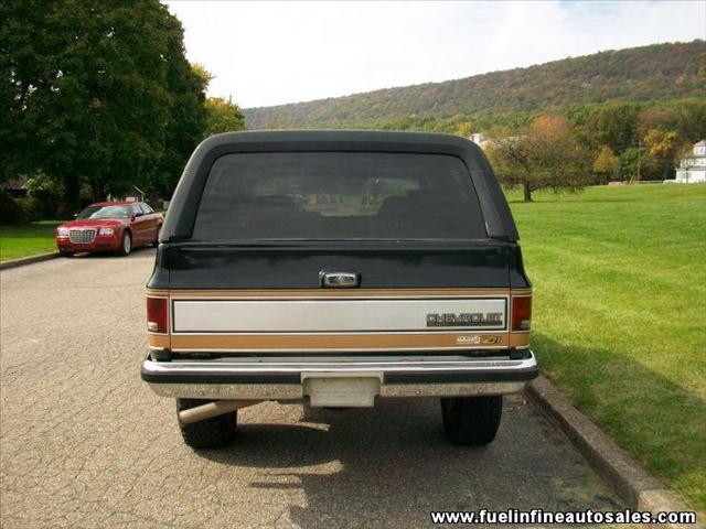 1991 Chevrolet Blazer Ram 3500 Diesel 2-WD