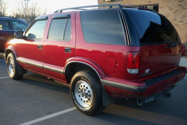 1995 Chevrolet Blazer C230 1.8K