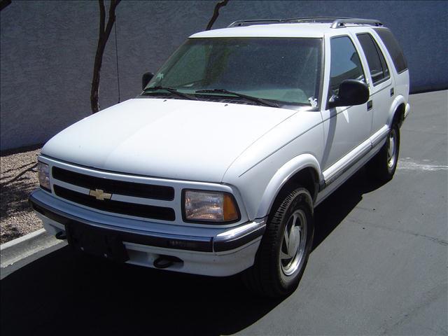 1997 Chevrolet Blazer Base