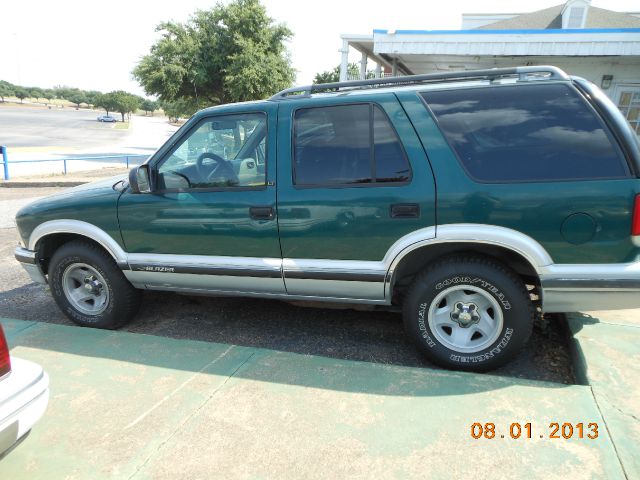 1997 Chevrolet Blazer Crew Denali