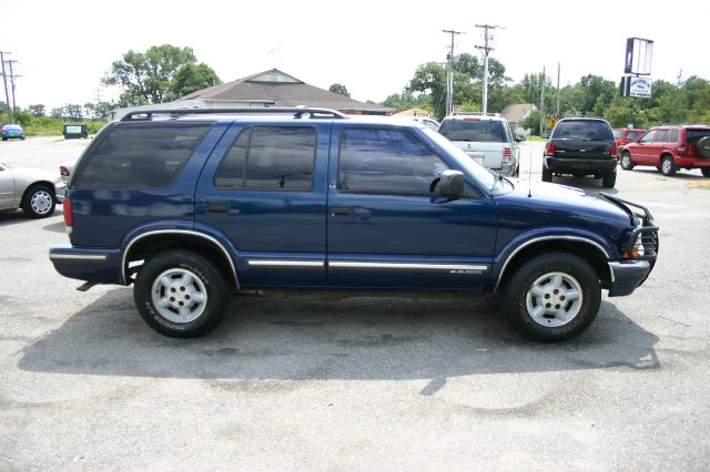 1999 Chevrolet Blazer Camry LE