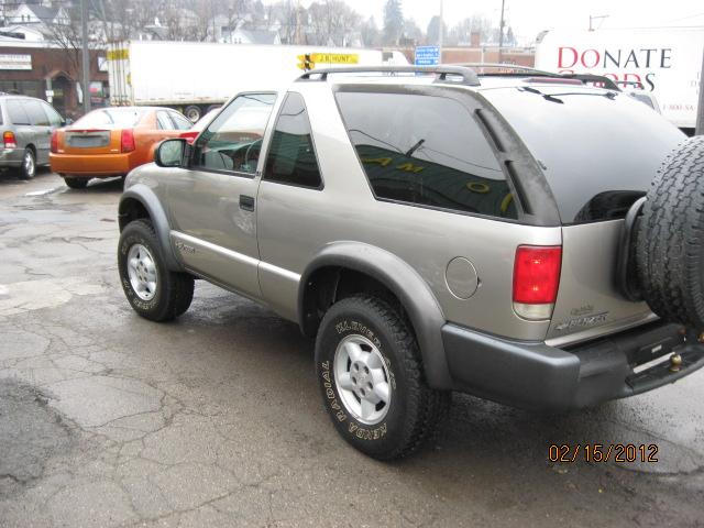 1999 Chevrolet Blazer 24 Box